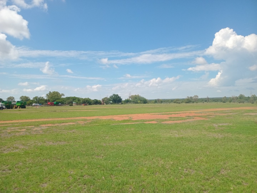  Bedroom Property for Sale in Hoopstad Free State